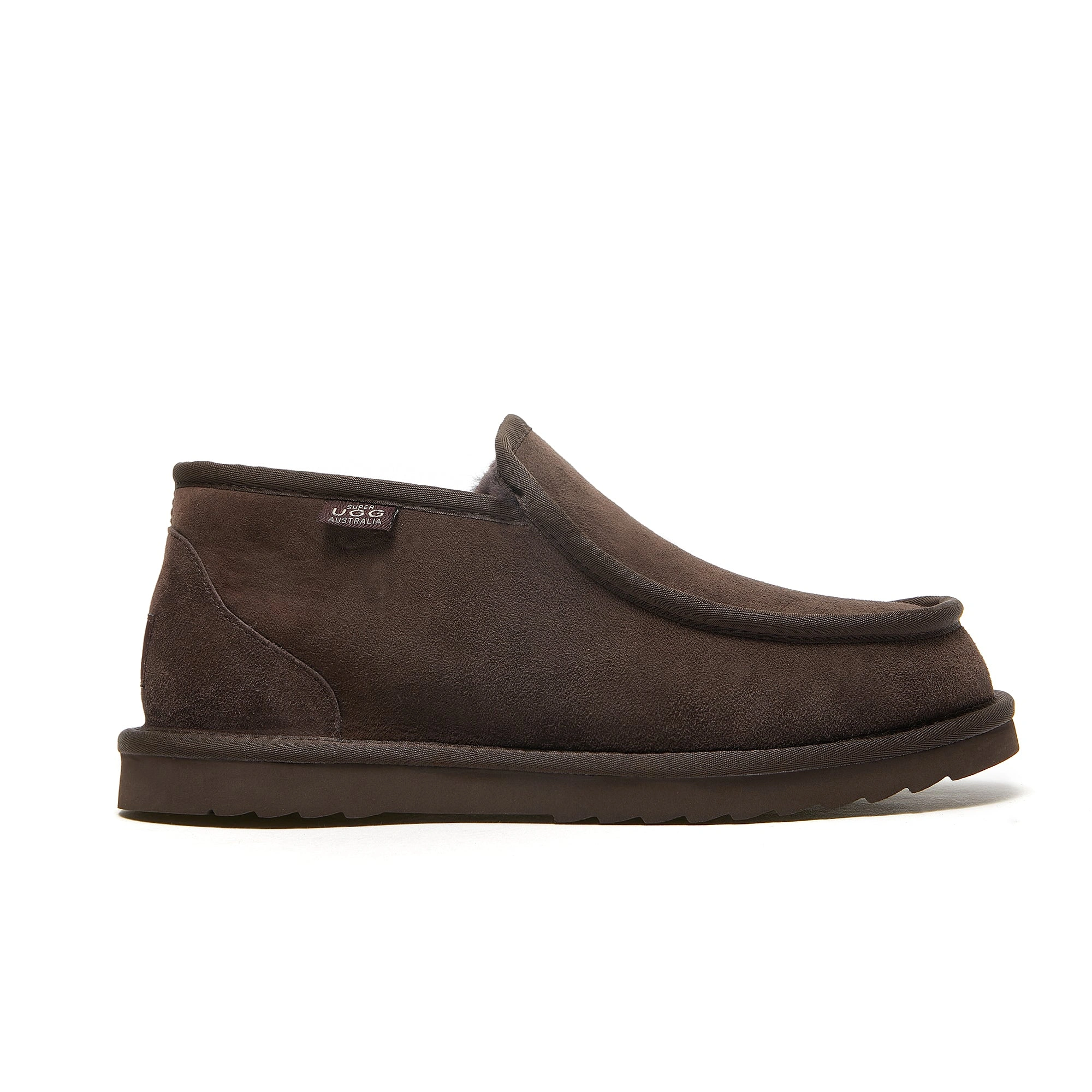 Cozy Archie Slippers: Aussie Sheepskin Comfort for Men